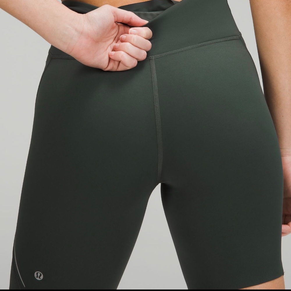 Lululemon Base Pace HR Short 8” Reflective - Picture 7 of 9